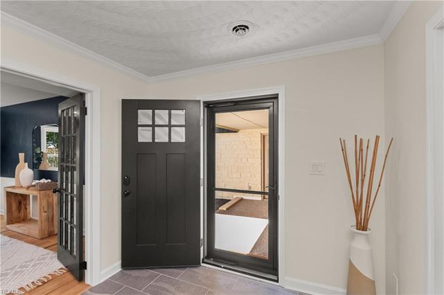 1445 Ashley DR, Virginia Beach, VA 23454