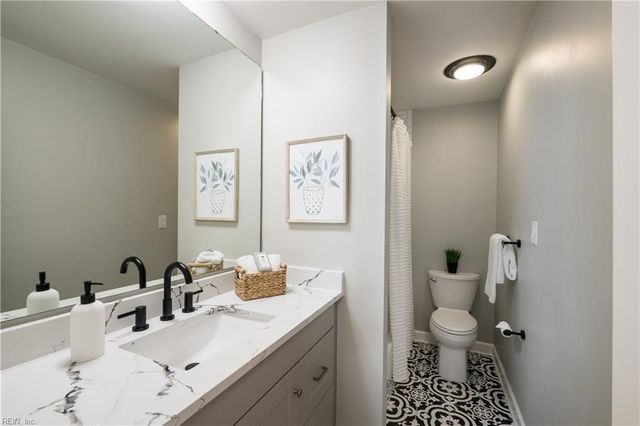 1445 Ashley DR, Virginia Beach, VA 23454