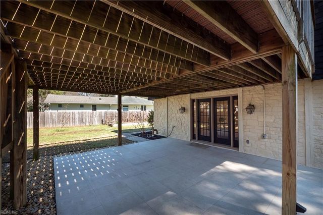 1445 Ashley DR, Virginia Beach, VA 23454