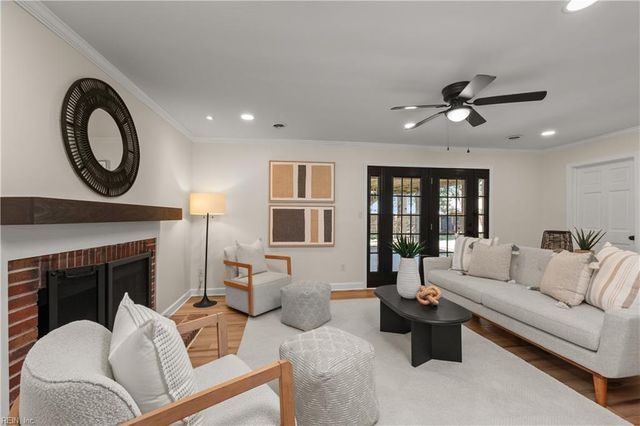 1445 Ashley DR, Virginia Beach, VA 23454