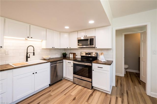 1445 Ashley DR, Virginia Beach, VA 23454