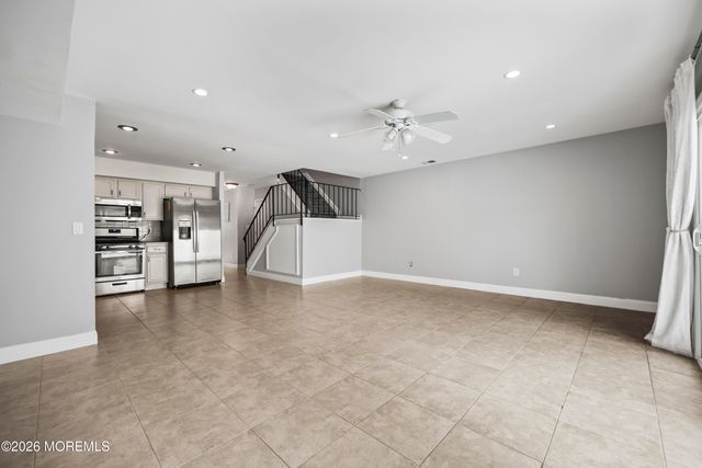 615 Randall Way, Matawan, NJ 07747