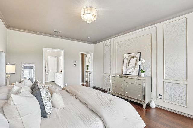 2821 Dog Leg Trail, Mckinney, TX 75069