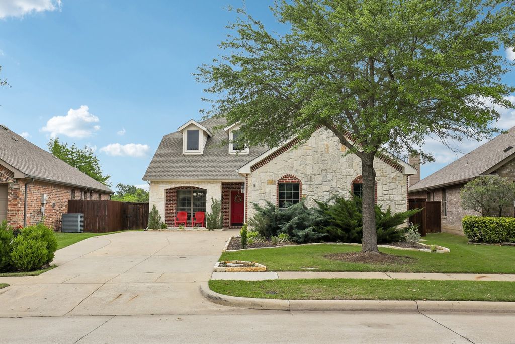 2821 Dog Leg Trail, Mckinney, TX 75069