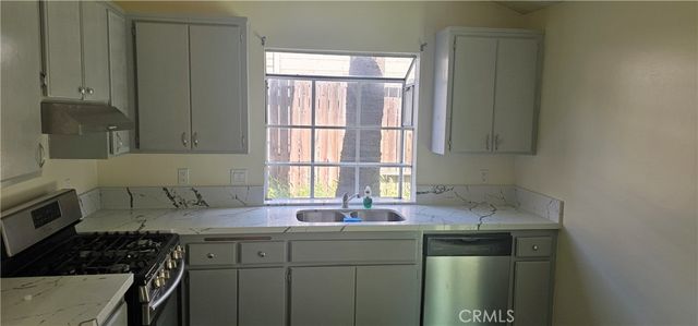 1172 Massachusetts, Riverside, CA 92507
