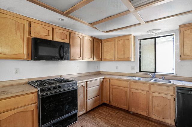 19566 Feather Falls Place, Cottonwood, CA 96022