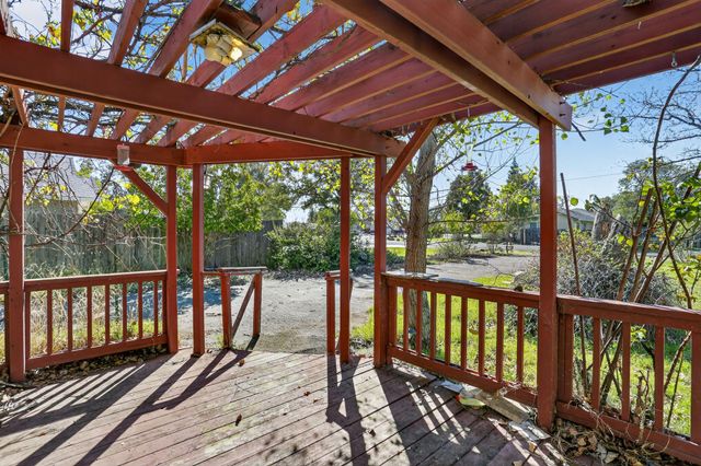 19566 Feather Falls Place, Cottonwood, CA 96022