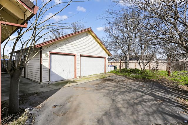 19566 Feather Falls Place, Cottonwood, CA 96022