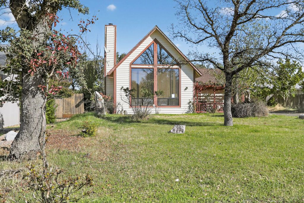 19566 Feather Falls Place, Cottonwood, CA 96022