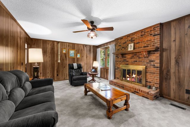 3155 W Division St, Hermitage, TN 37076