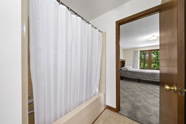 3155 W Division St, Hermitage, TN 37076