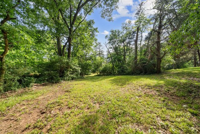 3155 W Division St, Hermitage, TN 37076