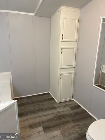 125 Holly Creek Drive, Carrollton, GA 30116