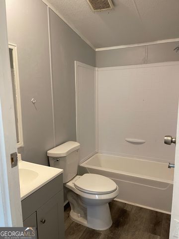 125 Holly Creek Drive, Carrollton, GA 30116