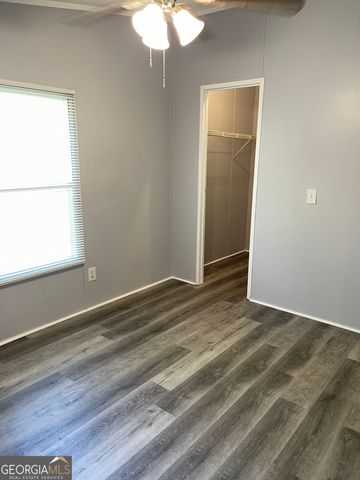 125 Holly Creek Drive, Carrollton, GA 30116