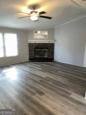 125 Holly Creek Drive, Carrollton, GA 30116