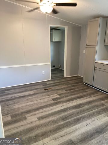 125 Holly Creek Drive, Carrollton, GA 30116