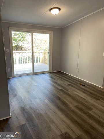 125 Holly Creek Drive, Carrollton, GA 30116