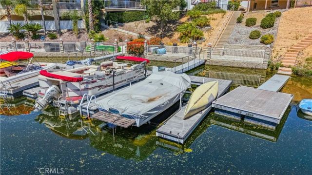 21903 Strawberry, Canyon Lake, CA 92587