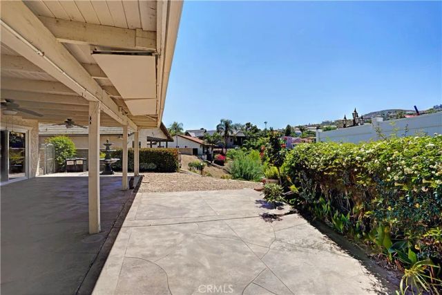 21903 Strawberry, Canyon Lake, CA 92587