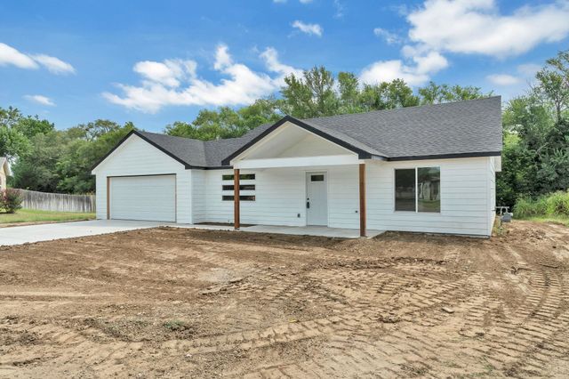 4612 S Edwards Cir., Wichita, KS 67217