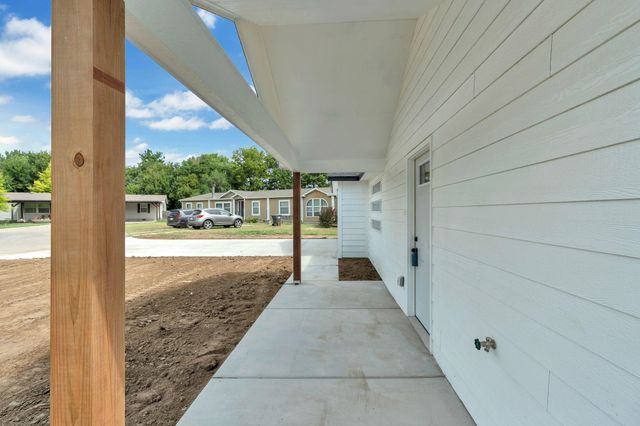 4612 S Edwards Cir., Wichita, KS 67217