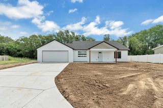 4612 S Edwards Cir., Wichita, KS 67217