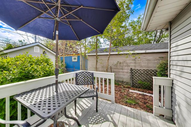 321 N Fairview Avenue, Mount Prospect, IL 60056