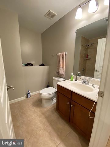 12239 WATER ELM LN, Fairfax, VA 22030