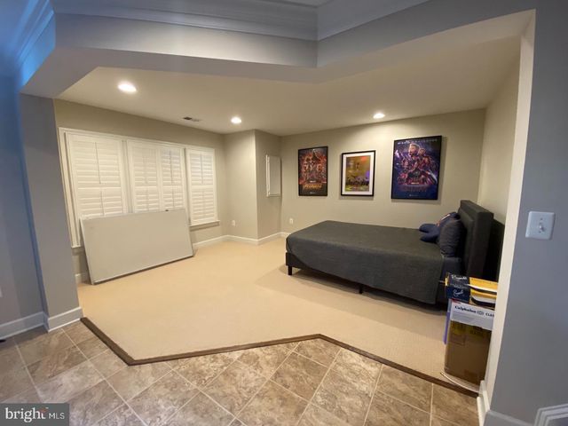 12239 WATER ELM LN, Fairfax, VA 22030