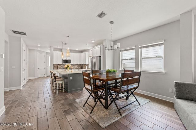 10115 INNOVATION Way, Jacksonville, FL 32256