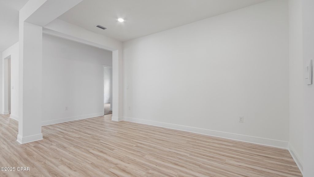 Image 5 of property listing at 405 Wolcott Way, Panama City Beach, FL 32413