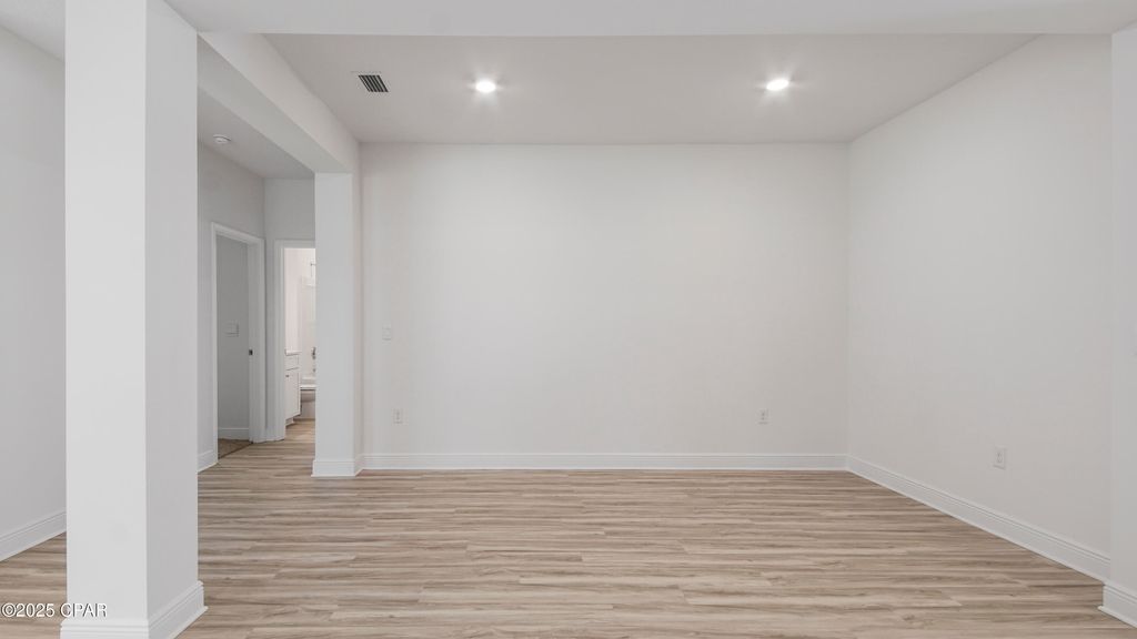 Image 9 of property listing at 405 Wolcott Way, Panama City Beach, FL 32413