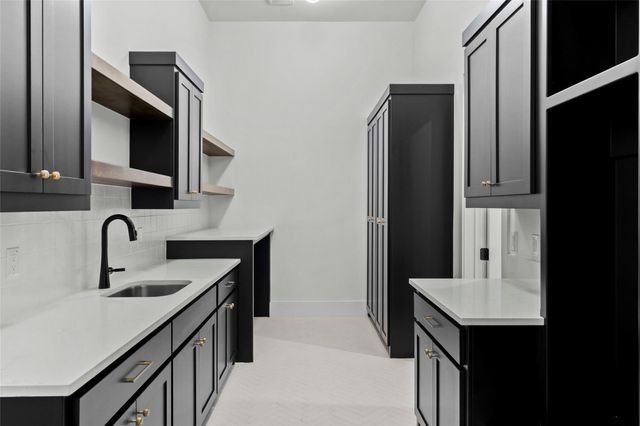 5902 Preston Way, Colleyville, TX 76034