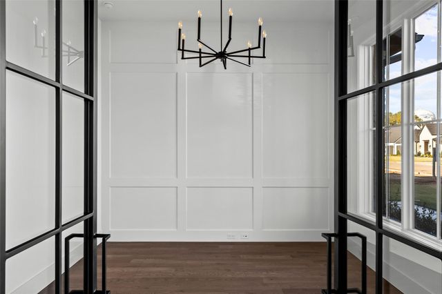 5902 Preston Way, Colleyville, TX 76034