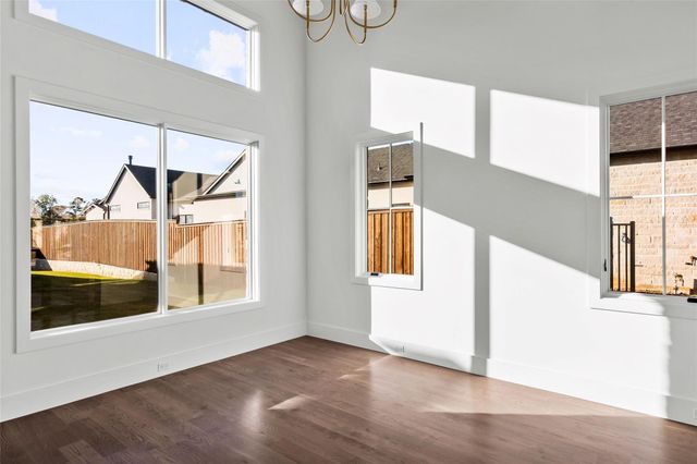 5902 Preston Way, Colleyville, TX 76034