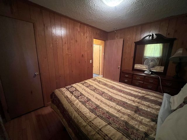 71 Laura Street, Robbinsville, NC 28771