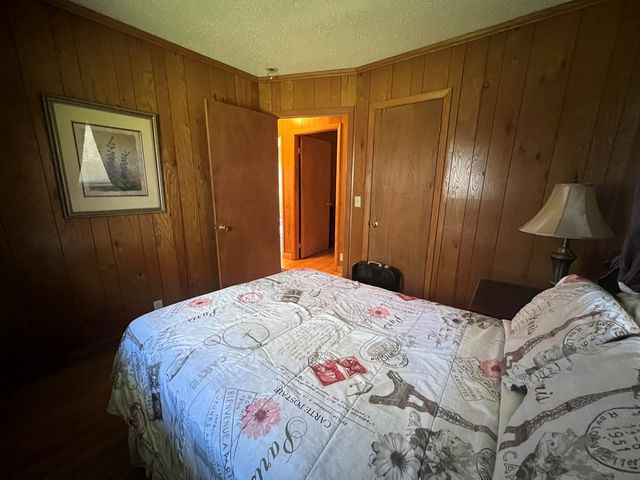 71 Laura Street, Robbinsville, NC 28771