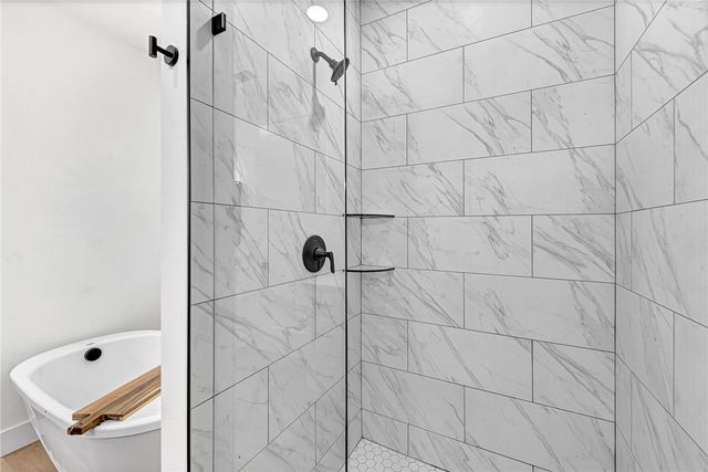 20 Kintyre Drive, Bella Vista, AR 72715