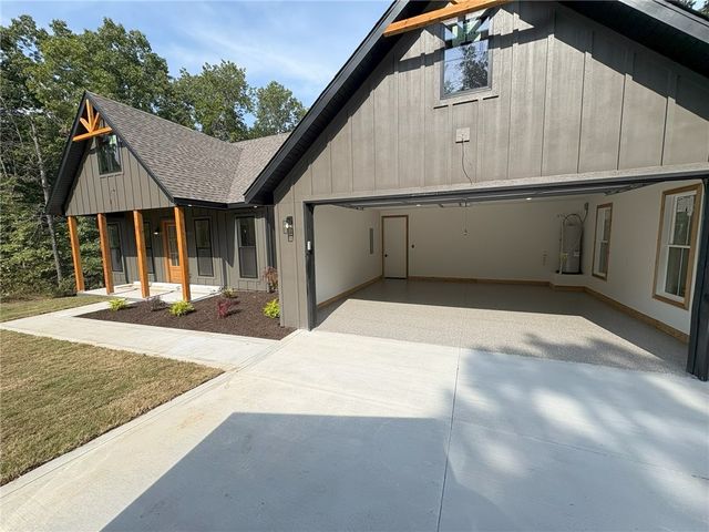 20 Kintyre Drive, Bella Vista, AR 72715