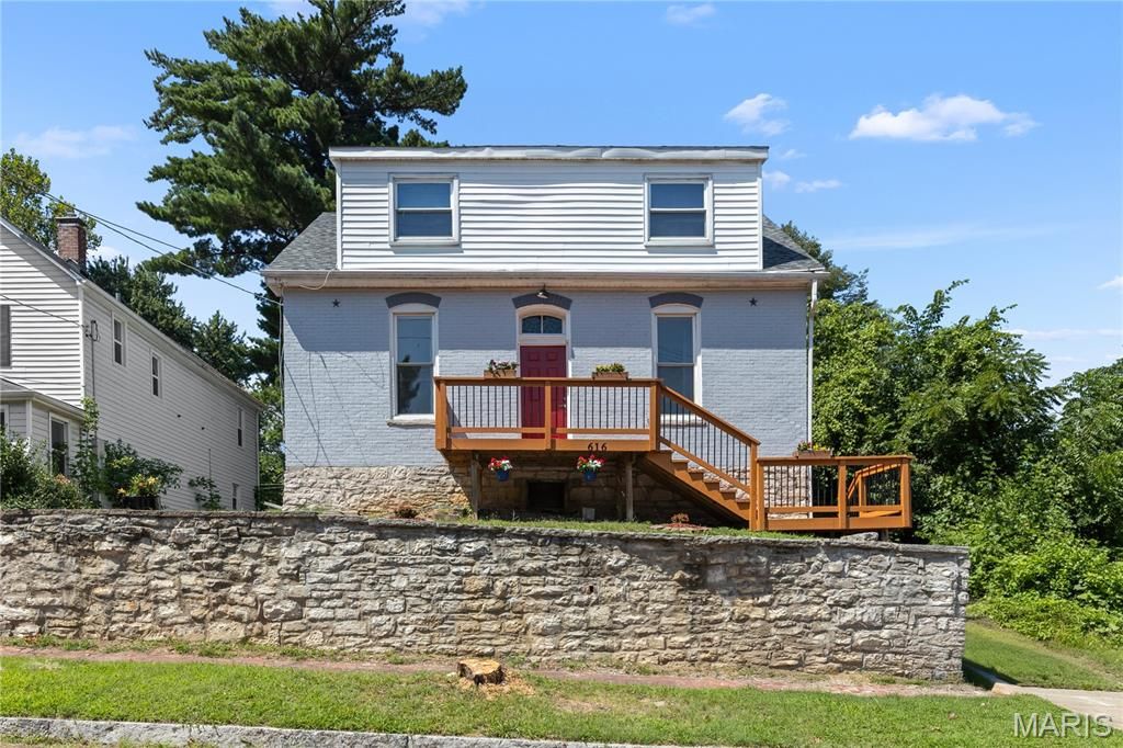 616 E 8th Street, Alton, IL 62002