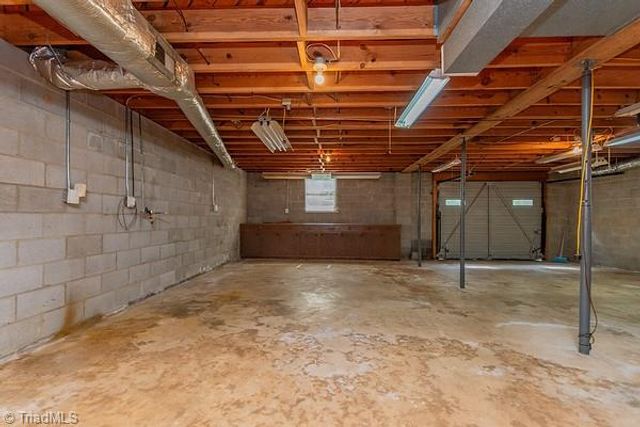 446 Joan Drive, Lexington, NC 27292