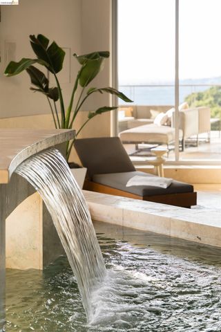 13367 Campus Dr., Oakland, CA 94619