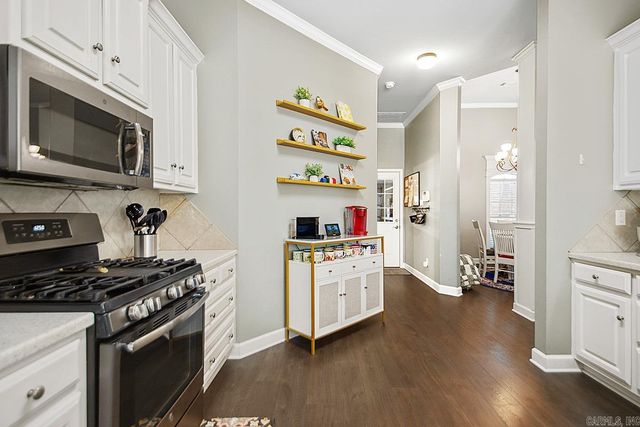 6832 Austin Harbor Loop, Sherwood, AR 72120