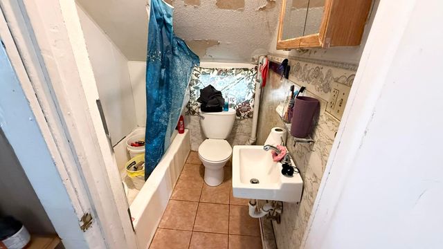 3028 HOLMES Street, Erie, PA 16504