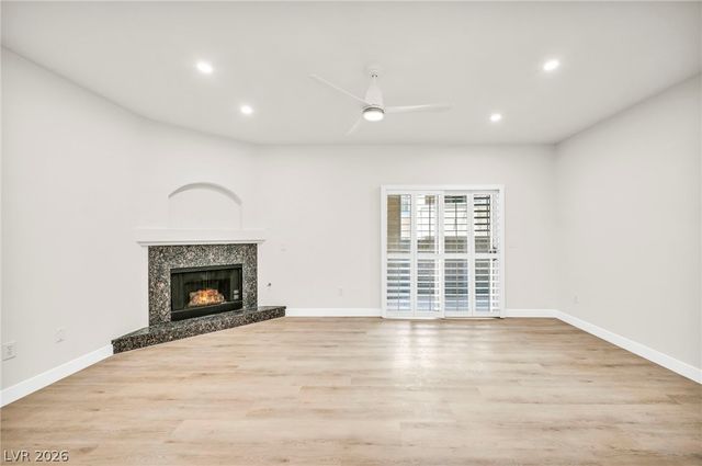 1708 Sky Of Red Drive 104, Las Vegas, NV 89128