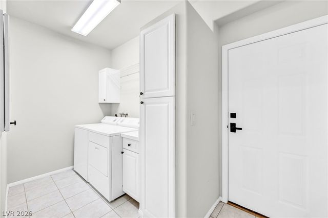 1708 Sky Of Red Drive 104, Las Vegas, NV 89128