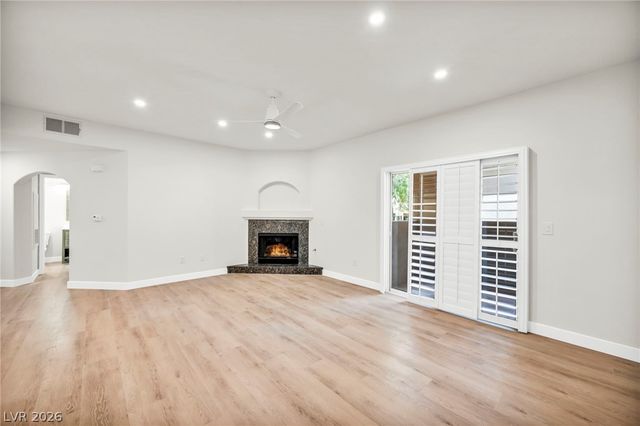 1708 Sky Of Red Drive 104, Las Vegas, NV 89128