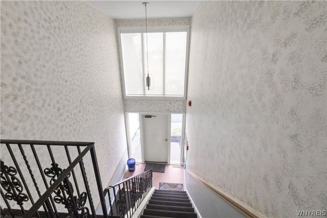 61d Georgian Lane 9, Amherst, NY 14221