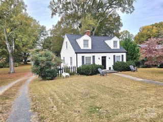 627 N 6th Street, Albemarle, NC 28001